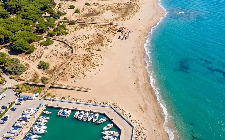Private transfer from Málaga Airport to Cabopino