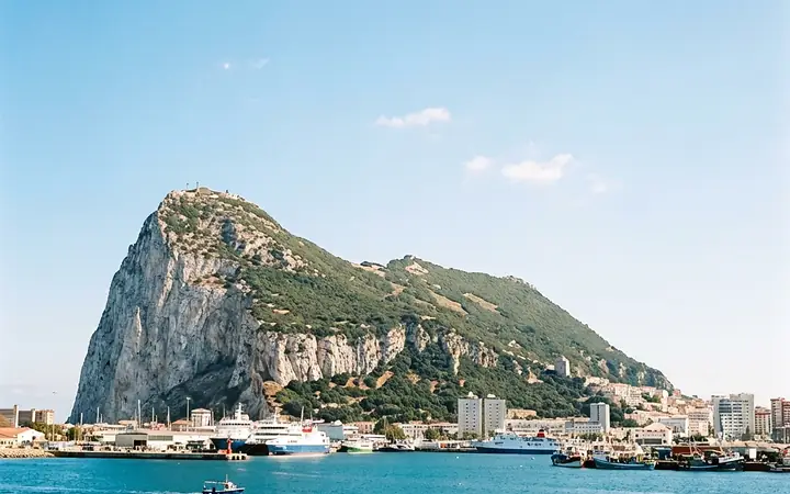 Private transfer from Málaga Airport to Gibraltar